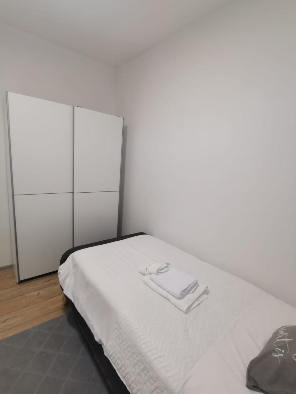 Braavos Apartments Sibenik - Free Parking - Marina 100M Стая снимка